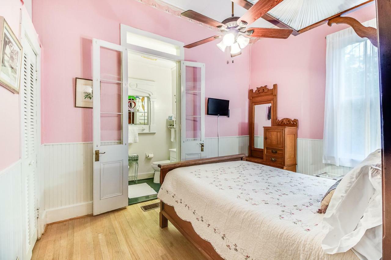 T'Frere'S Bed & Breakfast Lafayette Luaran gambar